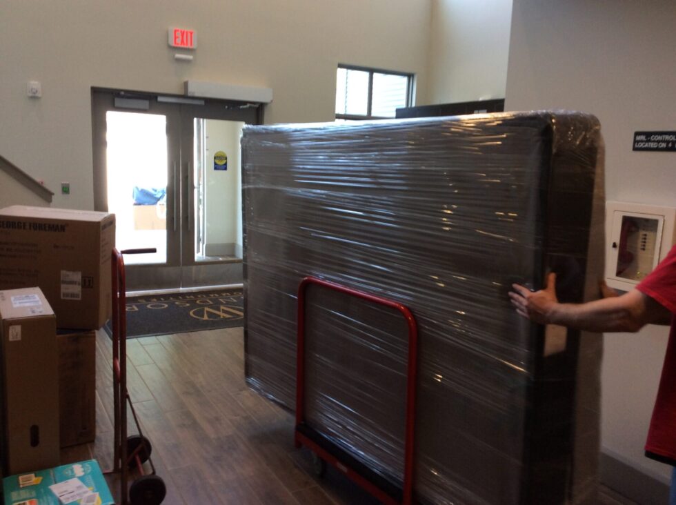 New Furniture PickUp and Delivery Santos Moving, Ashland, Framingham, MA