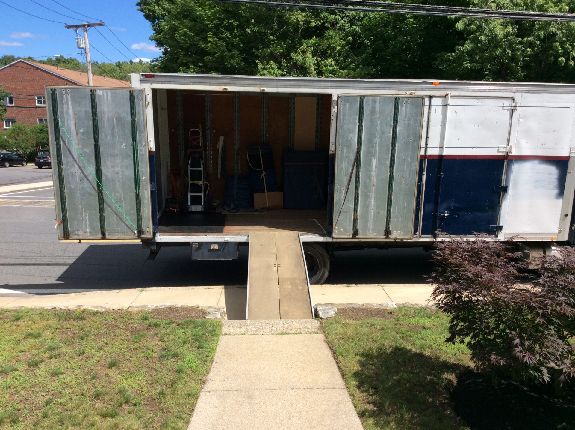 Framingham Commercial Movers